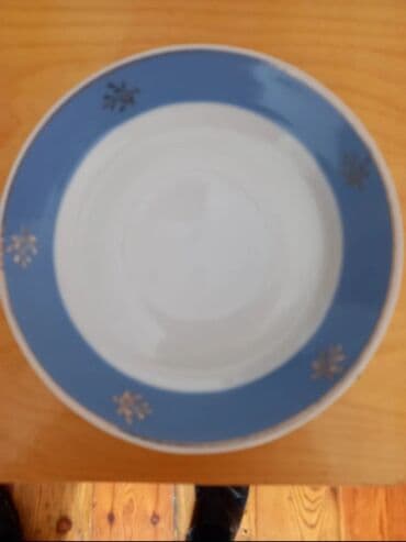 qab qacaq ikinci el: Boşqablar, 4 ədədli dəst, rəng - Ağ, Farfor, SSRİ — 1