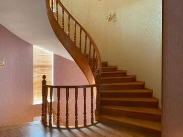 makler gence: 6 otaqlı, 480 kv. m, Orta təmir — 18