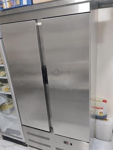 Moyka avadanlığı: Paslanmayan poladdan hazırlanmış iki qapılı peşəkar soyuducu - — 1