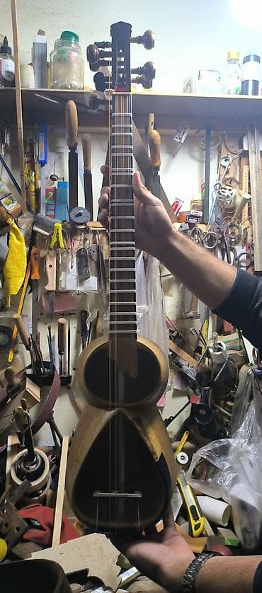 tar kaman qaval: Tar – Azərbaycan milli simli musiqi aləti Aşağdakılardan başqa kiməsə — 1