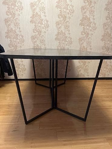 Masa yeni kimidir eve boyuk olduhu uchun satilir uzunluğu-170 sm — 2