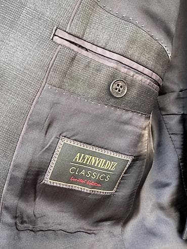 ziyafet geyim: Xüxusi sayda buraxılmış Altınyıldız kostyumu satılır. İstanbuldan — 4