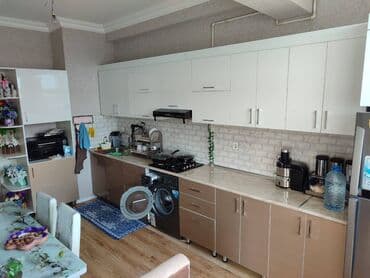 9 ci mikrorayon satilan evler: 3 otaqlı, Yeni tikili, 109 kv. m — 7