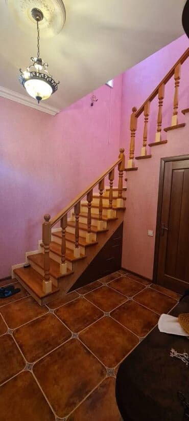 yevlax ev elanlari: 150 kv. m, 4 otaqlı — 8