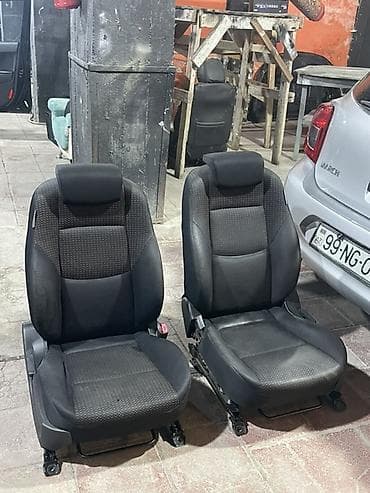 bmw e30 satilir: Qabaq, Qızdırıcı ilə, Hyundai İ30, 2010 il, Orijinal, İşlənmiş — 1