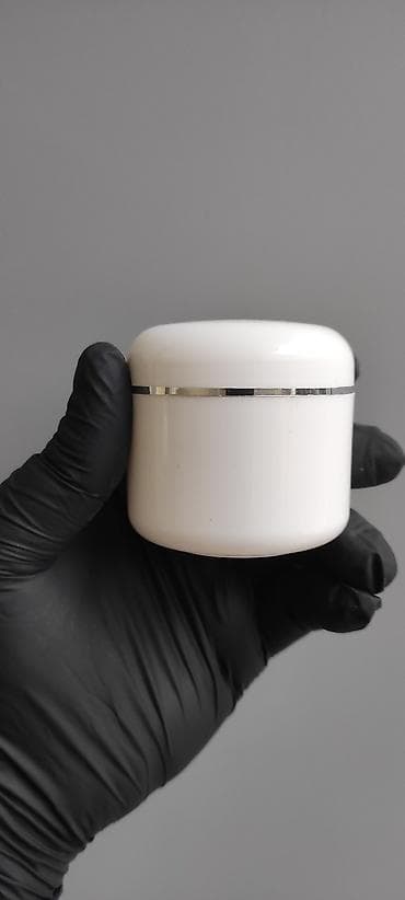 30 ml krem: Ağ kosmetik krem qabı – 100 ml - Material: qalın, möhkəm plastik - — 2