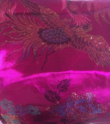 Матрасы: В наличии 2 штуки Məhsul: Naxışlı atlas/parça - Rəng: Dərin tünd — 1