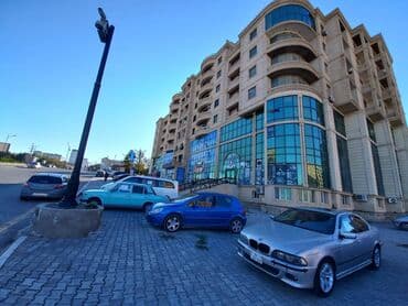 villa evləri: 3 otaqlı, Yeni tikili, 93 kv. m — 1