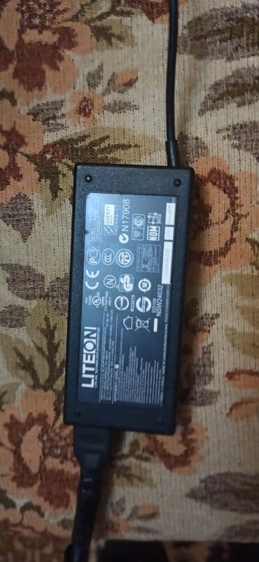 sahibinden notebook: Acer noutbuk - Ekran: təxminən 17" (geniş ekran), üst hissədə Crystal — 5