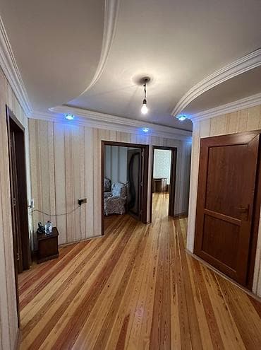 yeni günəşli kiraye: Bakı, 8-ci mikrorayon, 4 otaqlı, Köhnə tikili, m. Azadlıq Prospekti, 86 kv. m — 9