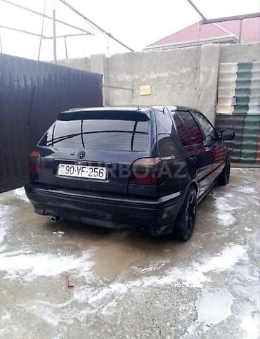 hot wheels f1: Volkswagen Golf: 1.6 l | 1993 il Hetçbek — 2