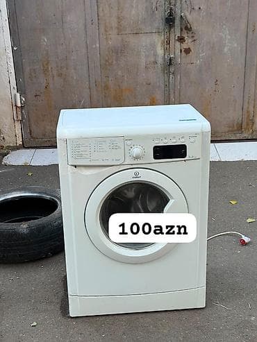 Indesit önyükləməli paltaryuyan maşın - Tutum: təxminən 5 kq -