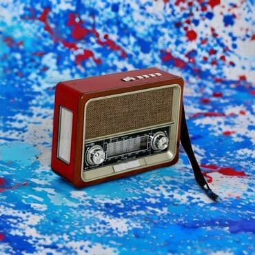 fləşkart qiymətləri: Nostalji görünüşlü səs gücləndirici Fm radio Bluetooth USB flashkart — 4