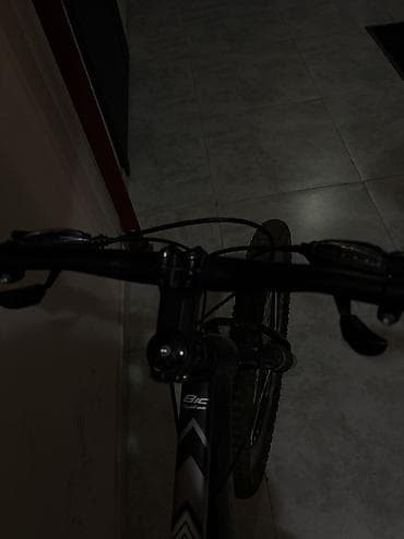 2 ci əl velosiped: Hec bir problemi yoxdu tam prablemsiz velo tecili satilir 24 lukfu — 2