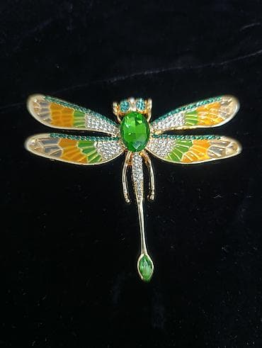 Бижутерия: Zümrüdü-yaşıl daşlı “yusufçuq” broşu - Dizayn: Yusufçuq formalı — 2