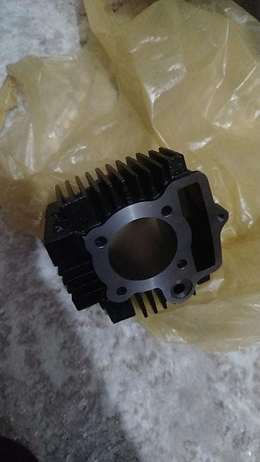 Katalizatorlar, səsboğucular: Moped/scooter üçün silindr bloku - Material: tökmə dəmir korpus — 3