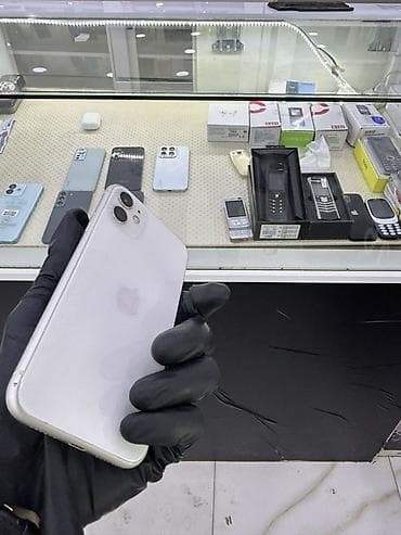 ipon: IPhone 11, Ağ, Face ID — 4