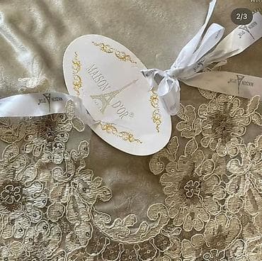 Şamdanlar: Yataq üçün rəng - Bej Yataq örtüyü — 3