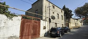 ucuz ev: Qaraçuxur qəs. 6 otaqlı, 240 kv. m, Orta təmir — 2