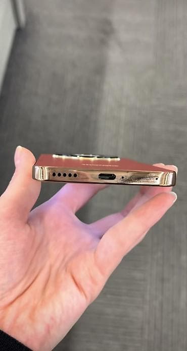 samsuq telfon: Honor X9d, rəng - Qırmızı, Sensor — 5