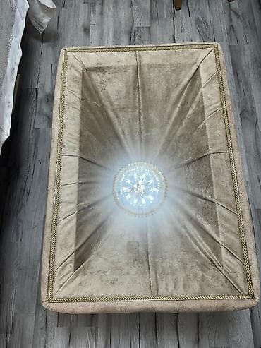 istol: Yeni, Jurnal masası — 2