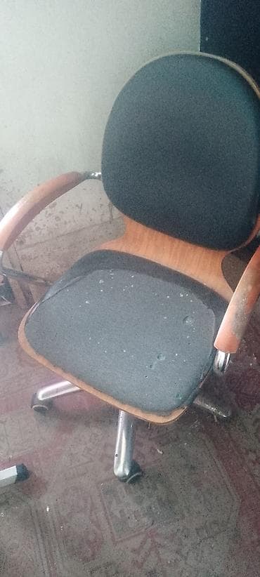 С колесиками, Рукояти не регулируются, Ткань — 1