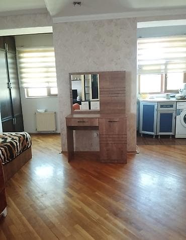 dernegul kiraye ev: Mərdəkanda mərkəzdə 1 otaqlı mənzil bina evi 5 mertebenin 3 mertebesi — 8