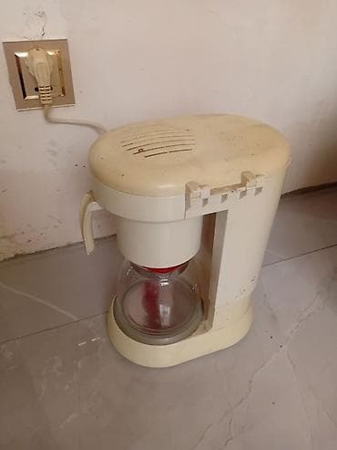 iphone 13 pink: Qəhvəbişirən Damcılı — 3