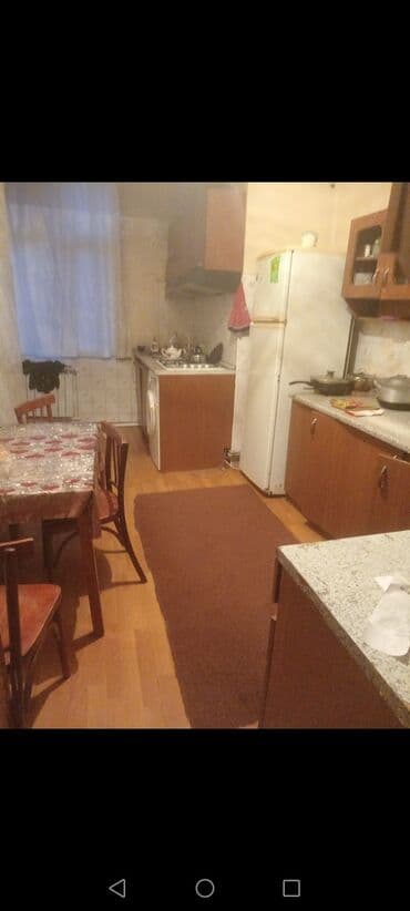 Kirayə mənzillər: Bize 1 Qız lazımdı .1otaq mətbəx, dəhliz, sanitar qovşağı - Geniş — 2