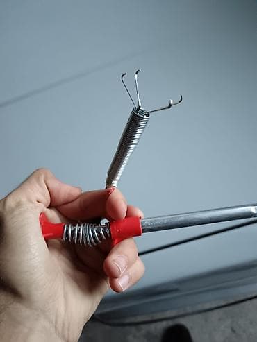 dəmir kəsən mişar: Uzun çevik tutacaqla mexaniki tutucu – “ilan” tipli boru daxili tutma — 2