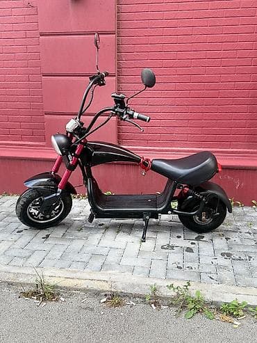 full face kask: Şəhər içi rahat və səssiz sürüş üçün elektrik skuter - Güclü elektrik — 2