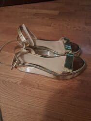 Bershka, Ölçü: 38, rəng - Qızılı, İşlənmiş lalafo.az -da Bershka, Ölçü: 38, rəng - Qızılı, İşlənmiş