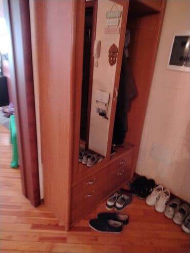 paltar şkafı işlənmiş: İşlənmiş, 4 qapılı Düz dolab, Qarderob, paltar dolabı — 8