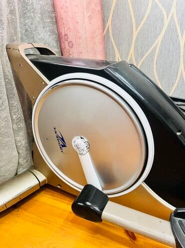 бассейны на ножках: Elliptik trenajor – evdə kardio və tam bədən məşqi üçün — 5