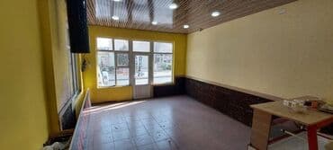 xacmaz obyekt: Sumqayıt şəhəri, 10 mkr, Azuqənin yanında ümumi ahəsi 30 kv.m olan — 1