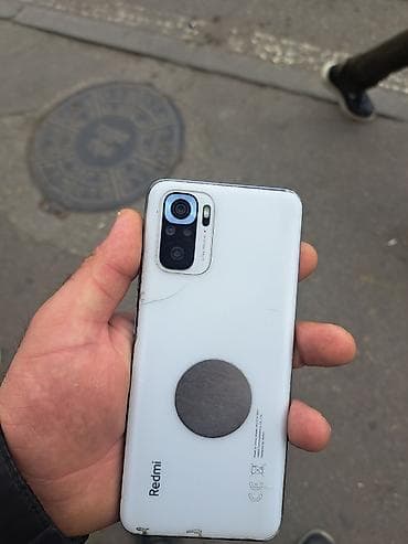 redmi note 10 ekran: Xiaomi Redmi (seriya: Note 10) smartphone - Rəng: Ağ arxa panel, ön — 2