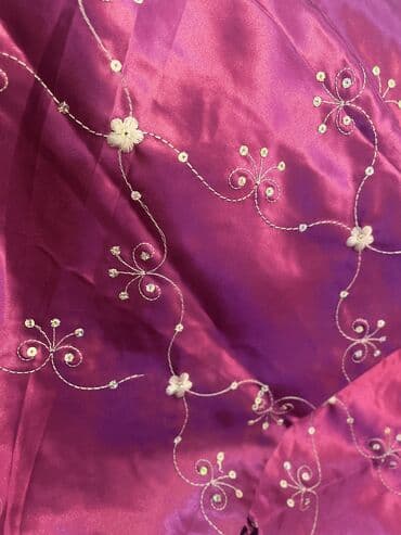 toxumaq üçün saplar: Yataq üçün rəng - Qırmızı Yataq örtüyü — 10