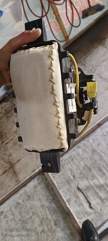 swimtrainer hava ilə doldurulan halqalar: Hyundai HYUNDAİ 2011 il, Orijinal, Almaniya, İşlənmiş — 1