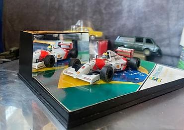 inmotion v8: McLaren, 1993 il, 1:43, Dəmir, Ödənişli çatdırılma — 1