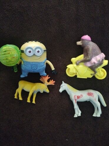 uşaq yelencek: Uşaq fiqurları və heyvan oyuncaqları dəsti. Hamisi bir yerdə 20 manat — 4