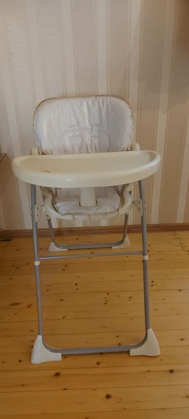 uşaq oturacaqları: Yemək stulu körpələr üçün nəzərdə tutulmuşdur. Stulun oturacaq hissəsi — 1