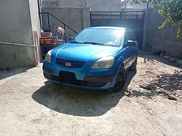 masin sat: Kia Rio: 1.4 l | 2008 il Hetçbek — 1