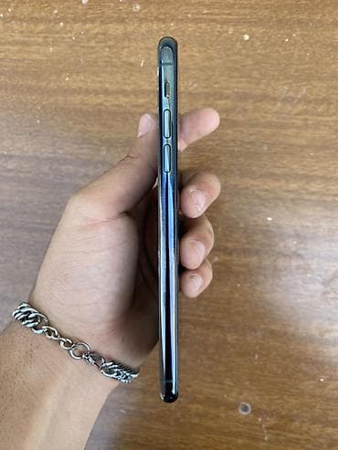 ip 13 pro: IPhone 11 Pro Max — 4
