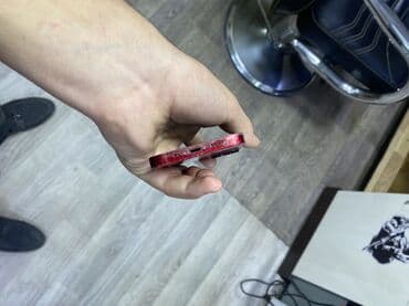 купить бу айфон 8 плюс: IPhone 13 mini, 128 ГБ, Красный, Face ID — 3