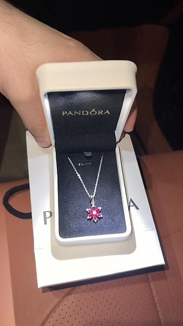 buji: Pandora boyunbağı – gümüş rəngli zəncir və çiçək formalı asma. YENİDİR — 2
