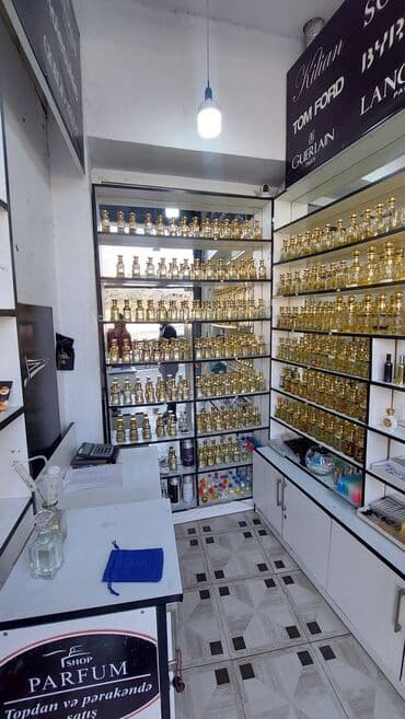 tuk token sprey qiymeti: Salam.Hazır Bizness satılır. 250-300 çeşid ətir,qızılı kivşinlər,içi — 4