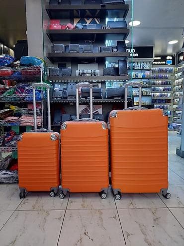 Sərnişin çamadan dəsti – 3 ölçü - Rəng: parlaq narıncı - Korpus: yivli lalafo.az -da Sərnişin çamadan dəsti – 3 ölçü - Rəng: parlaq narıncı - Korpus: yivli