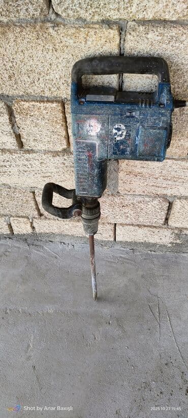 Lak-boya məhsulları: Elektrik betontemir çəkici (demoler) - Tip: Şpilka uclu ağırbeton — 1