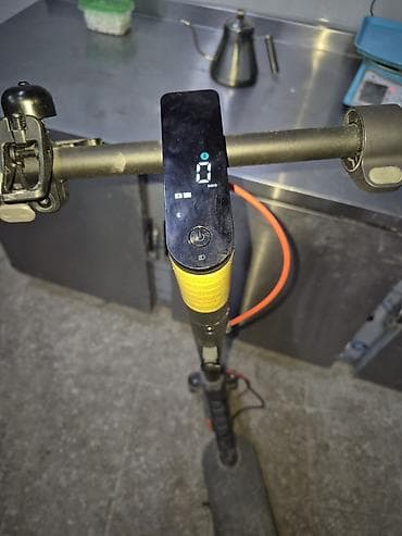 Электротранспорт: Elektrikli skuter – şəhərdaxili rahat gediş üçün. Xüsusiyyətlər: - — 1