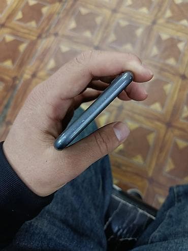 IPhone 11, Черный, Face ID — 6